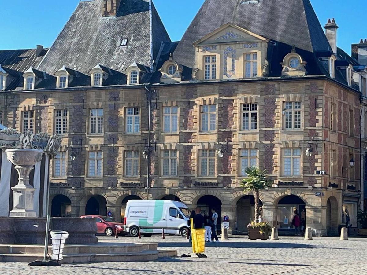 Chez Herve Et Nicky Charleville-Mezieres Exterior foto
